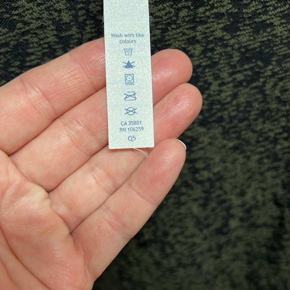 Lululemon Long Sleeve Running Top - Picture 3 of 6